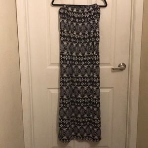 Sleeveless maxi dress